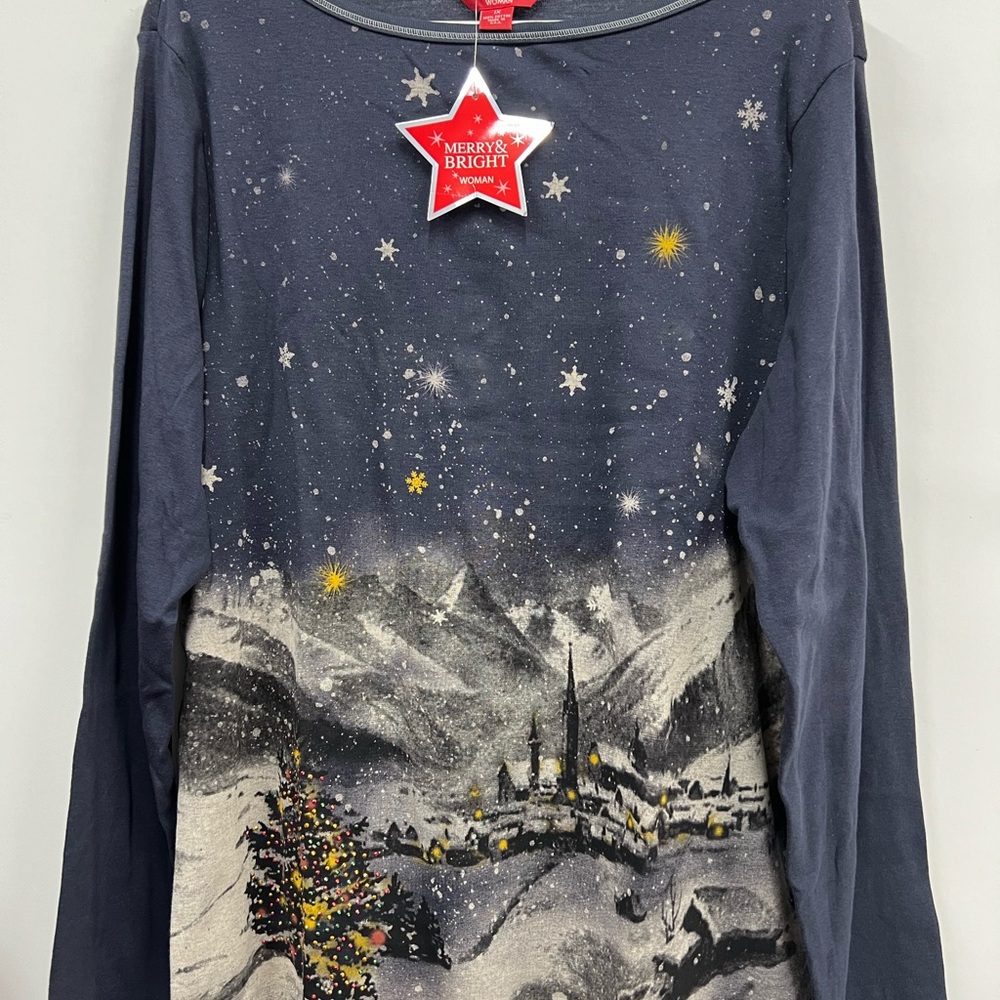 NWT Christmas tree long sleeve 1x navy graphic top Merry & Bright